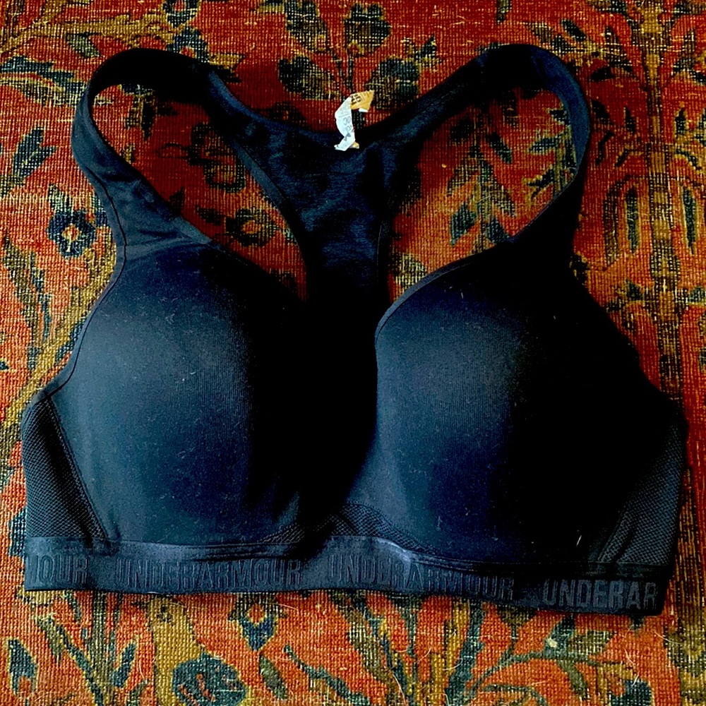 UnderArmour sports bra